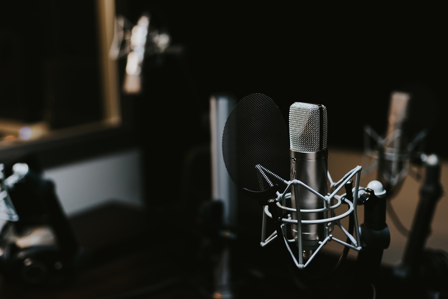 Behind the Scenes: Creating Engaging Podcast Episodes